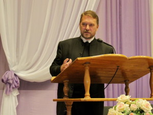Проповедует Александр Мещеряков