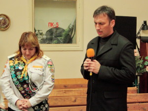 Молится пастор Валентин Сухин