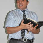 Пастор Александр Пелах