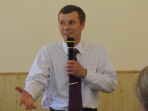 Пастор-именинник Владимир Ярош
