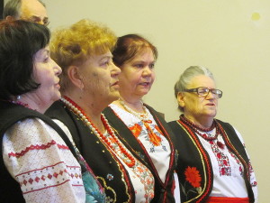 Музыканты "Берегини" выступают в церкви