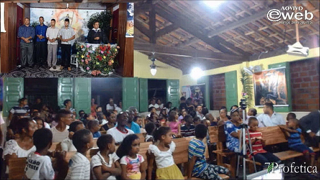Люди, присутствующие на евангельской программе Марсело Флора Дос Сантоса.