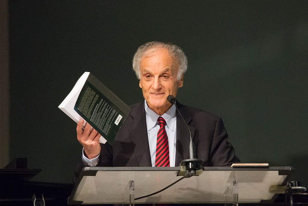 Жак Дюкан представляет том, посвященный книге Бытие из Международного библейского комментария на Годичном совещании ГК, 9 октября