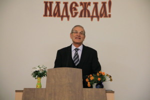 Пастор Григорий Пирожок