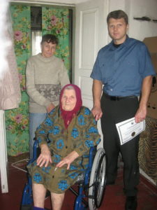 Інваліди Кривбаса почали безкоштовно отримувати інвалідні візки