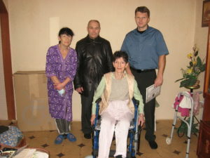 Інваліди Кривбаса почали безкоштовно отримувати інвалідні візки