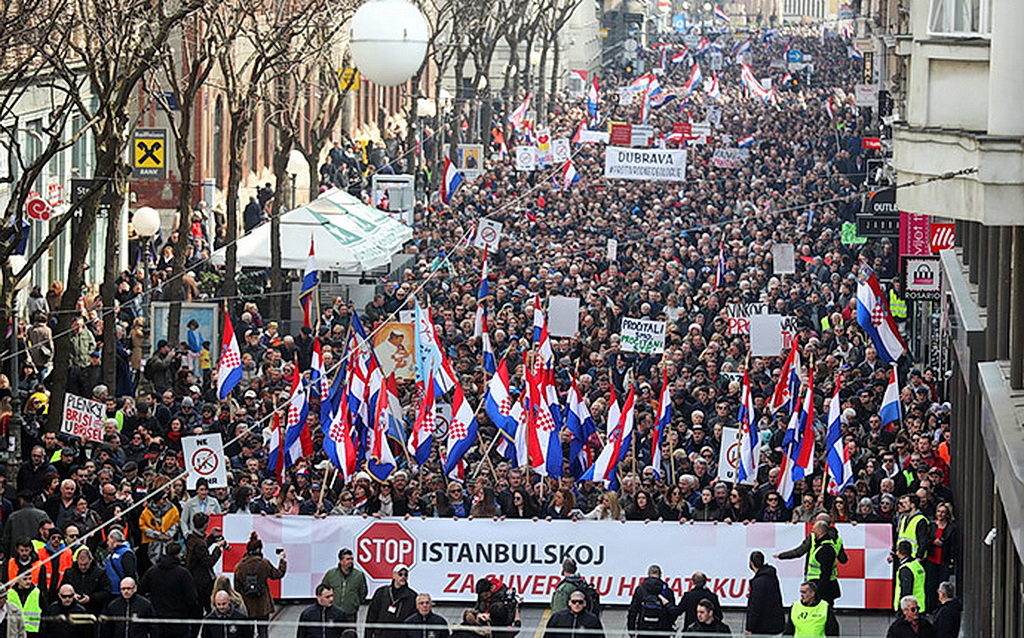 Тисячі хорватів протестували проти гендерної ідеології в Стамбульській Конвенції
