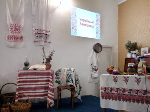 «Українські вечорниці» посетили Синельниковскую общину