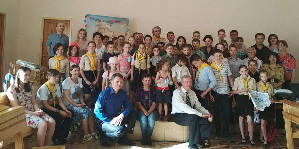 Дети и подростки Восточно-Днепровской конференции проверили свое знание Библии