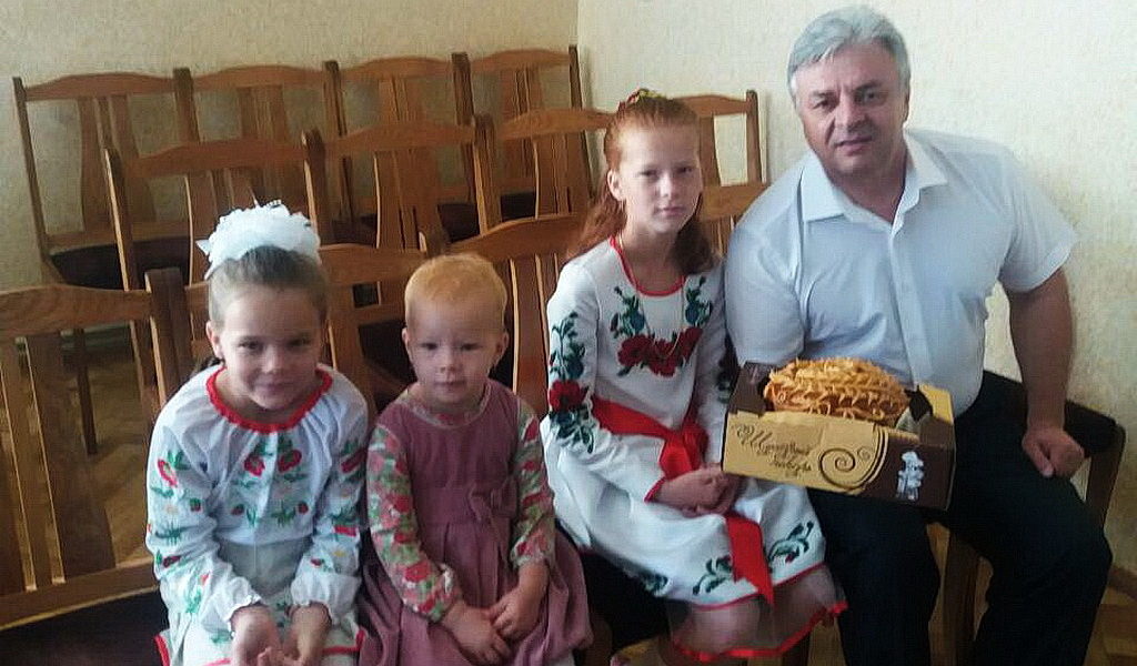 Праздник урожая провела самая молодежная община Кривбасса