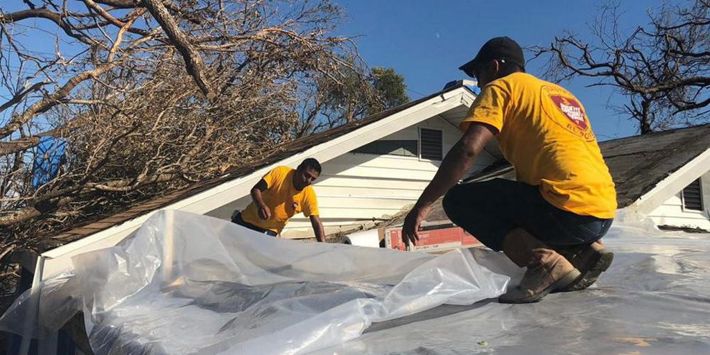 Адвентисты мобилизуют работу после тайфуна Юту и урагана Майкл