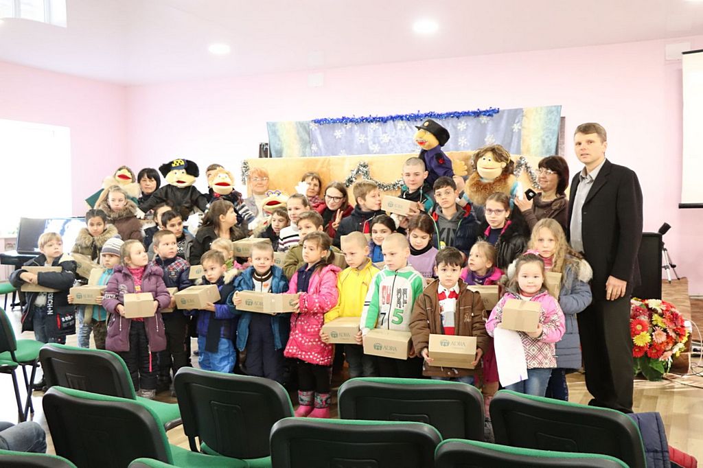 Виставу для дітей з малозабезпечених родин організували адвентисти у м. Кам'янське