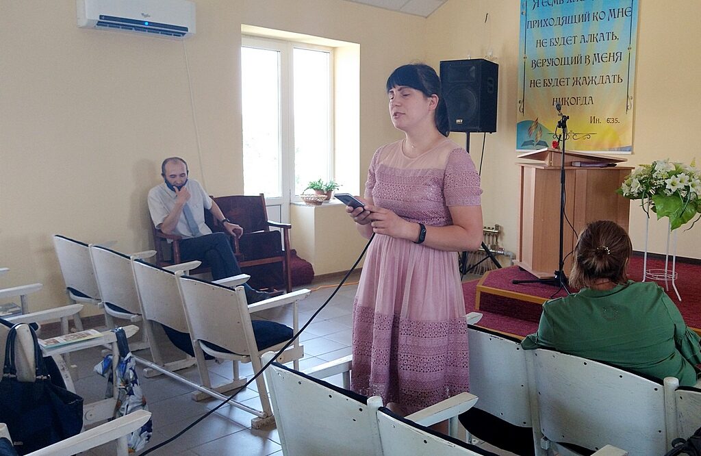 Десятая община Днепра попрощалась со своим пастором