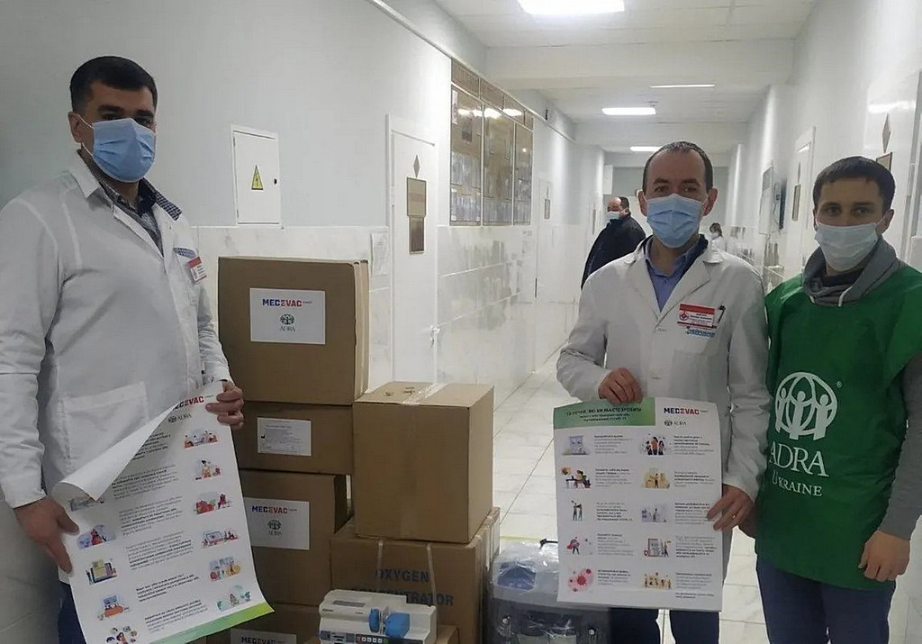 Медичні заклади Черкащини отримали благодійну допомогу від християн