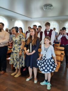 Девятая адвентистская община города Днепр перешагнула двадцатилетний рубеж