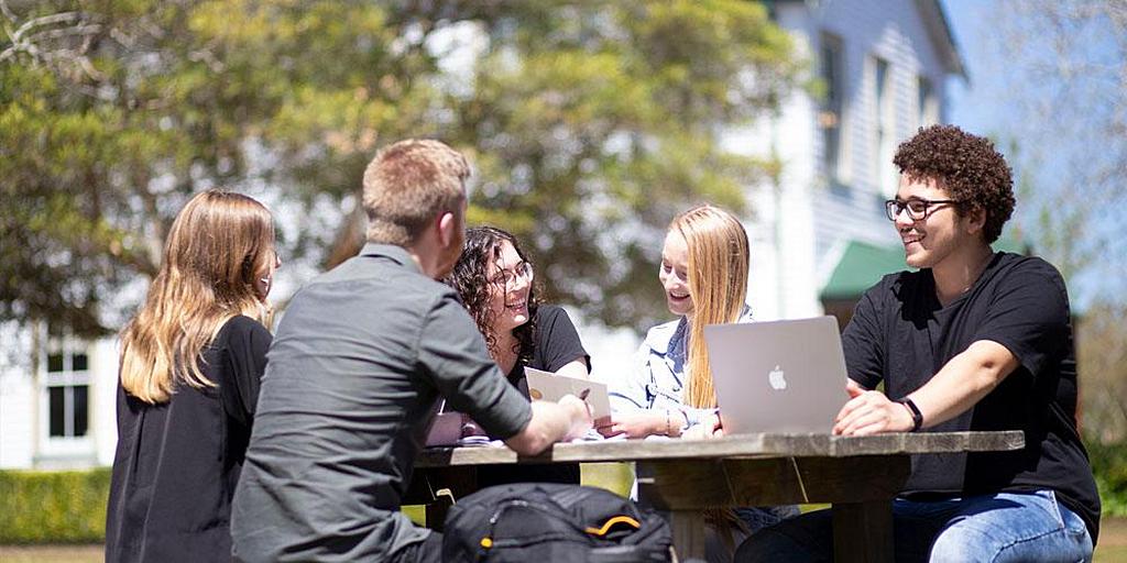 Адвентистская школа Эйвондейл — теперь самый новый университет Австралии