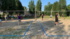 Второй волейбольный лагерь в Новомосковске собрал сто участников