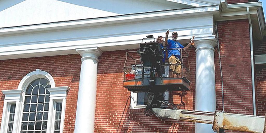 Две американские академии-интернаты обновлены благодаря работе волонтеров