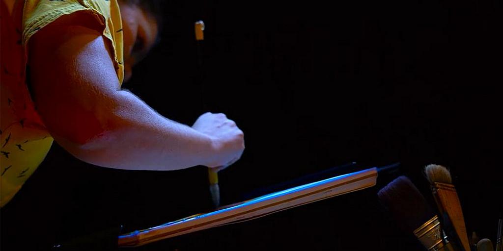 Преподаватель искусства Адвентистской академии приглашена на выставку своих работ в Лувр