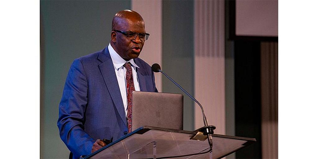 Кто боится посланий трех ангелов?