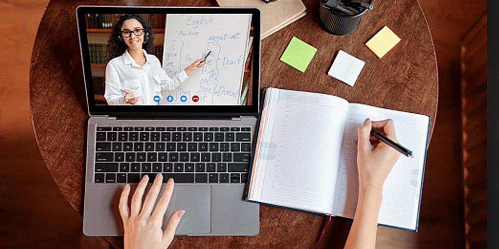 Университет Эндрюса предложит магистерскую программу по социальной работе полностью онлайн