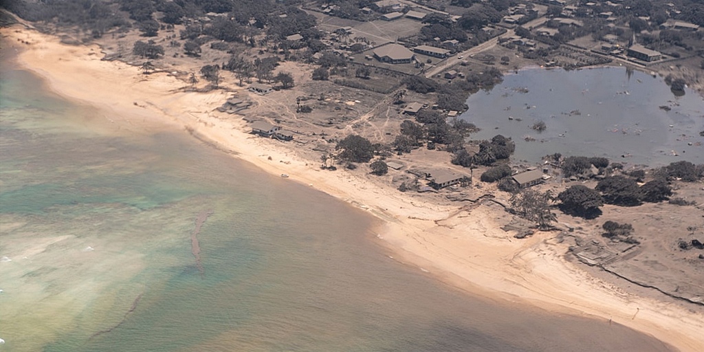 В Тонга значительно повреждена инфраструктура адвентистской церкви