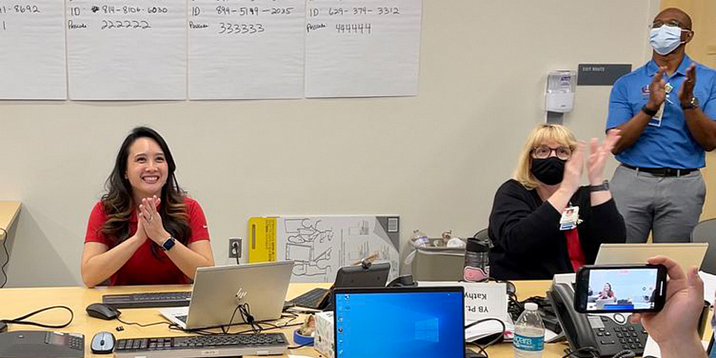 Организация Young Professional Voices награждает руководителя медсестер Медицинского центра Университета Лома Линда