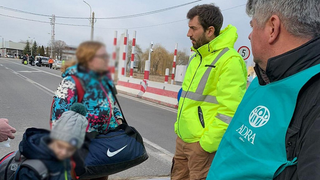 ADRA призывает к миру для народа Украины и мобилизует силы для оказания помощи миллионам людей, пострадавших от войны