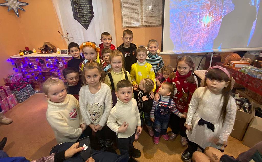 Адвентистська громада Жовтих Вод разом із переселенцями влаштували різдвяне свято для дітей та дорослих