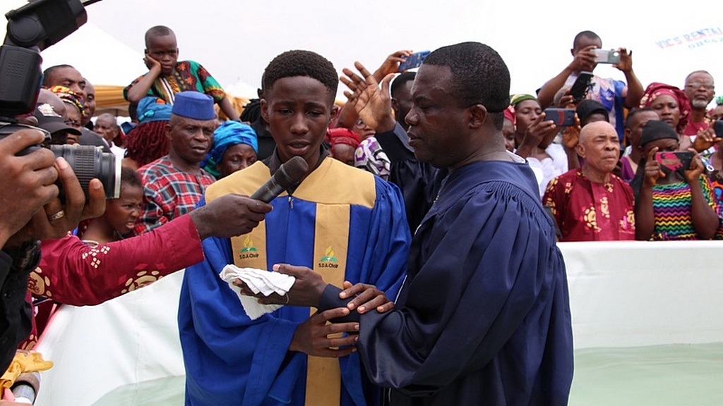 Более 10 000 человек крещено в Восточной Нигерии на фестивале крещения