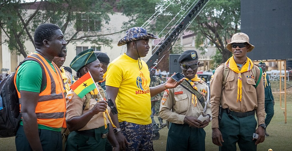Группа из трех Следопытов прошла более 155 миль (около 250 км) до регионального лагеря Западного Центрально-Африканского дивизиона в Гане в конце декабря. [Фото: West-Central Africa Division News]