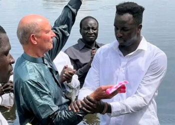 Более 130 000 человек крестились во время уникальной кампании по всей Восточно-Центральной Африке
