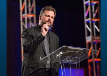 Шон Бунстра будет работать помощником редактора в издании Adventist Review