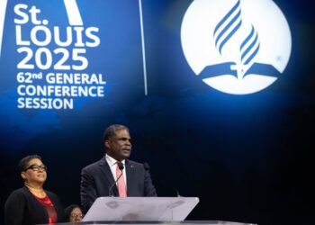 Пол Х. Дуглас избран казначеем Всемирной церкви адвентистов седьмого дня